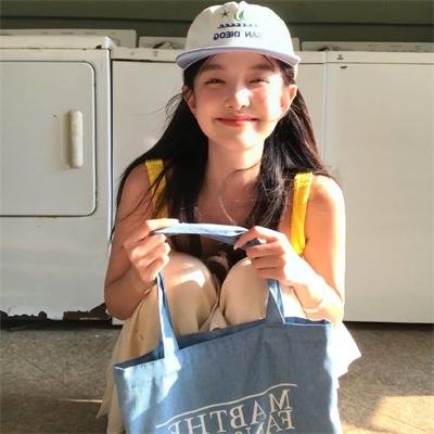 真少爷摆烂心死后，姐姐们都慌了