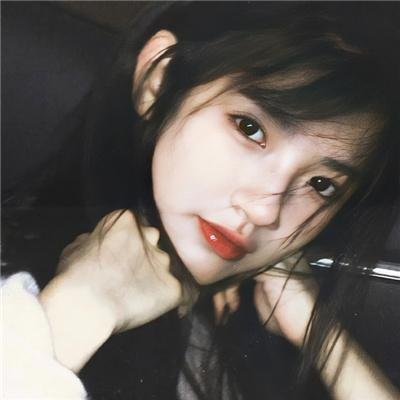 我被困在同一天十万年